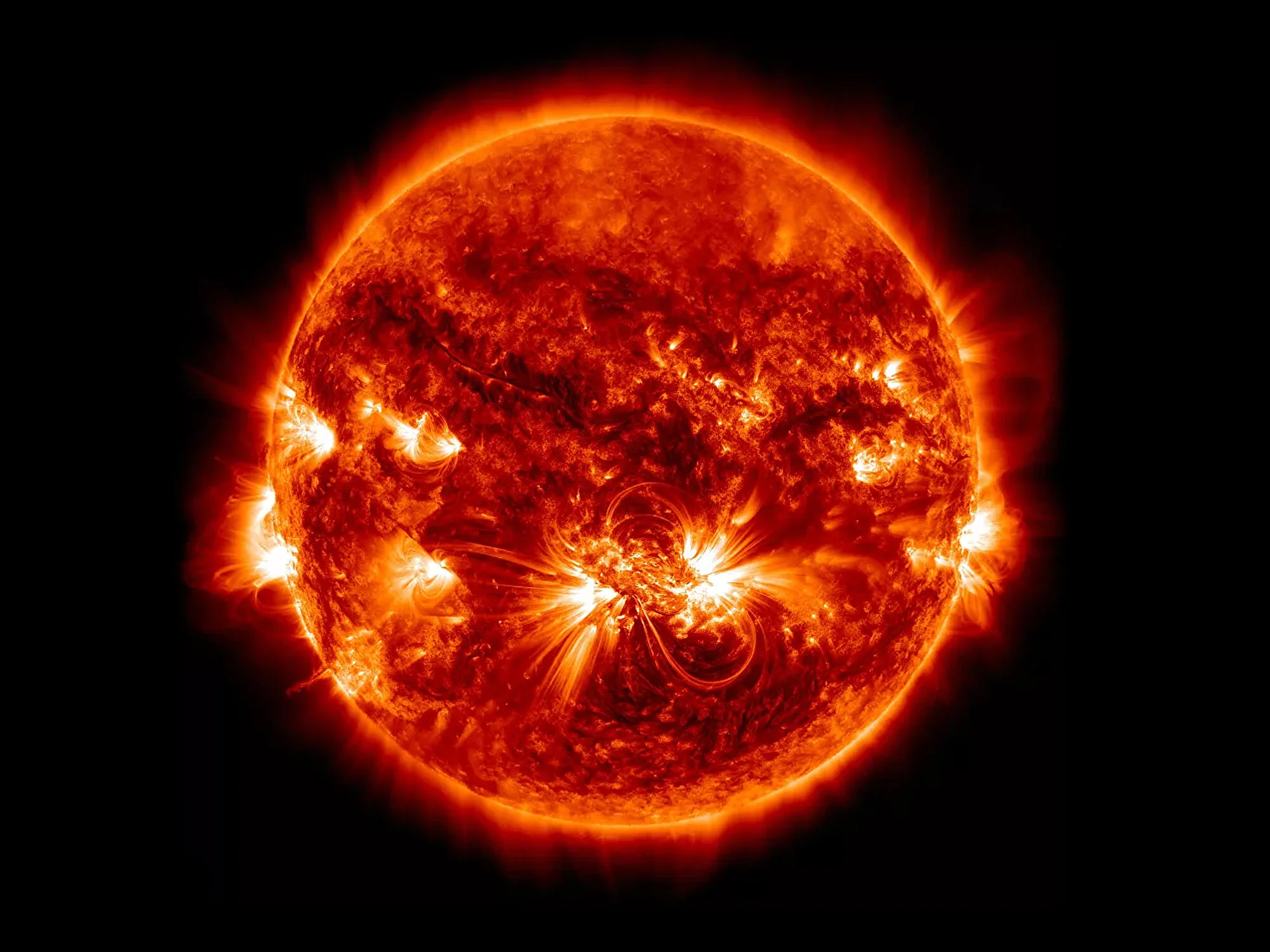 Изображение статьи «Солнце: тайны и удивительные свойства нашей звезды»